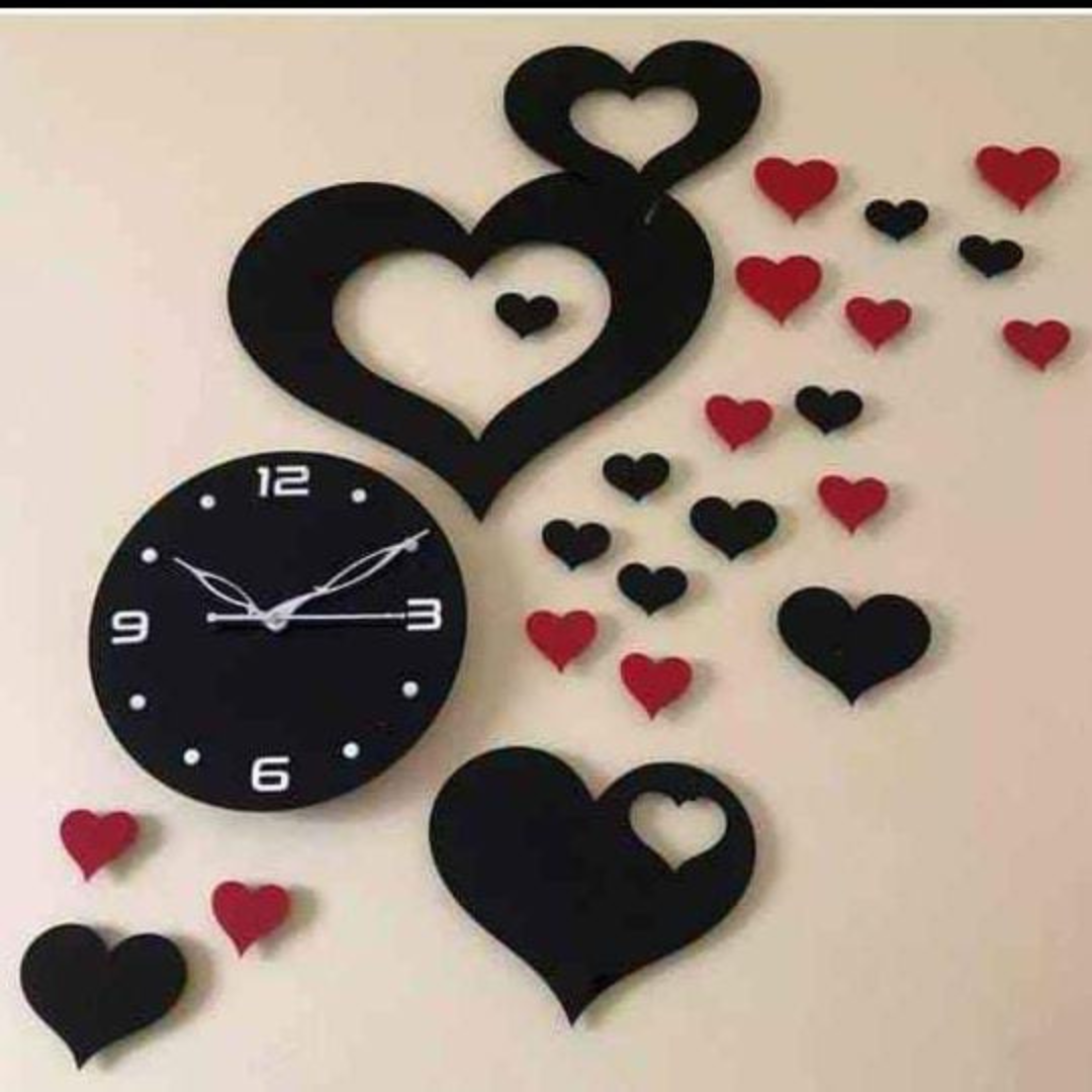 Romantic Heart-Themed Wall Clock with 3D Décor