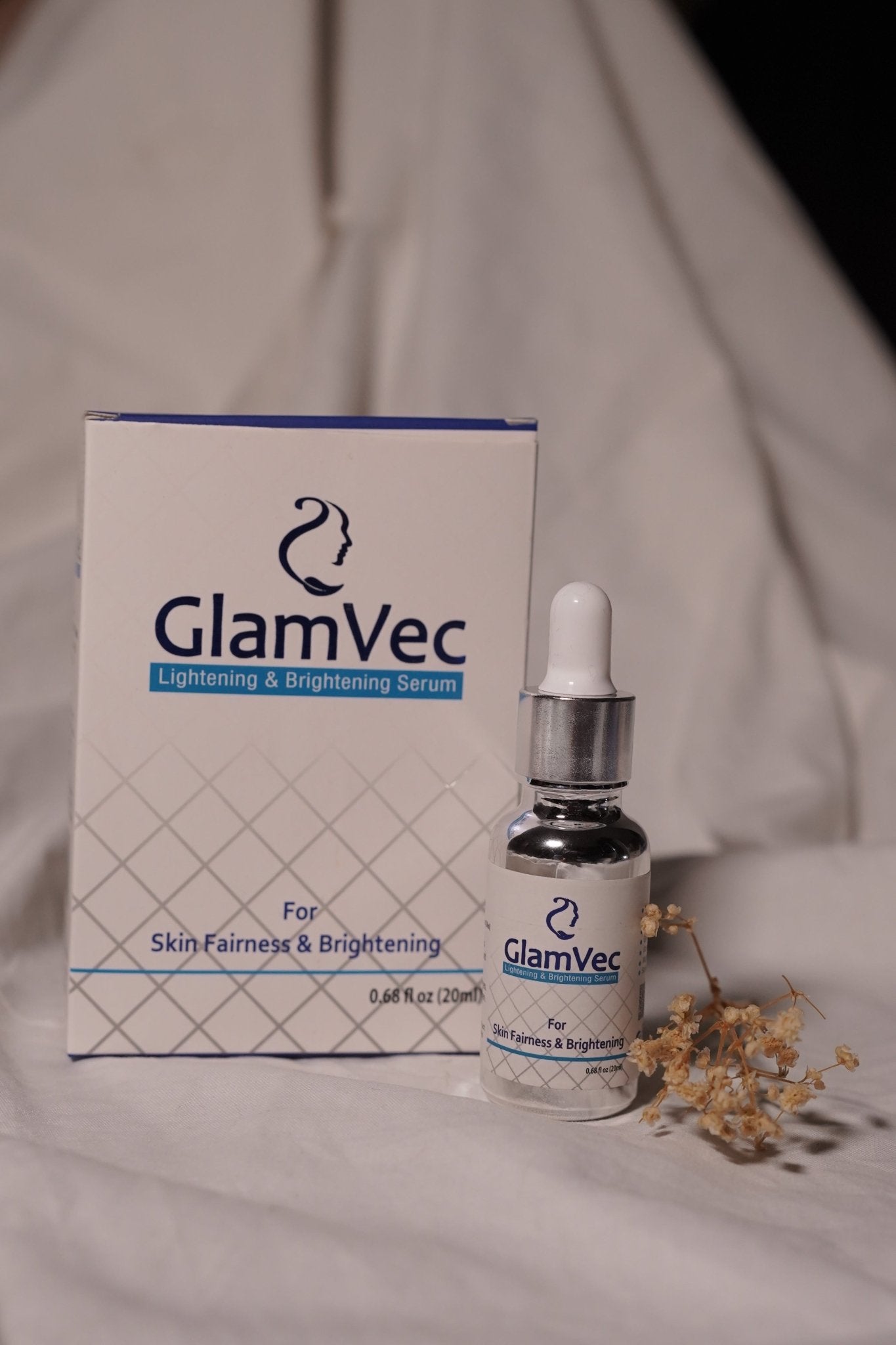 GlamVec Brightening Serum - AlifdukanSanivec Pharma types here :)